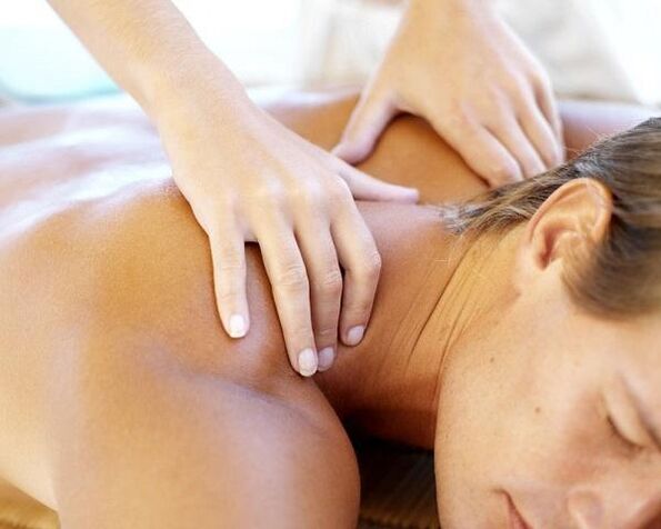Massage pour l'ostéochondrose de la colonne cervicale