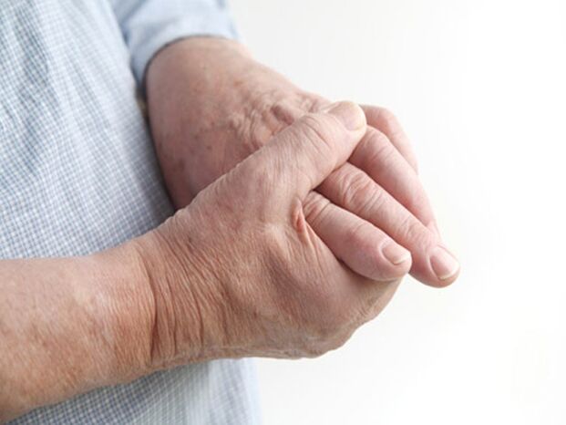 douleur dans les articulations des doigts